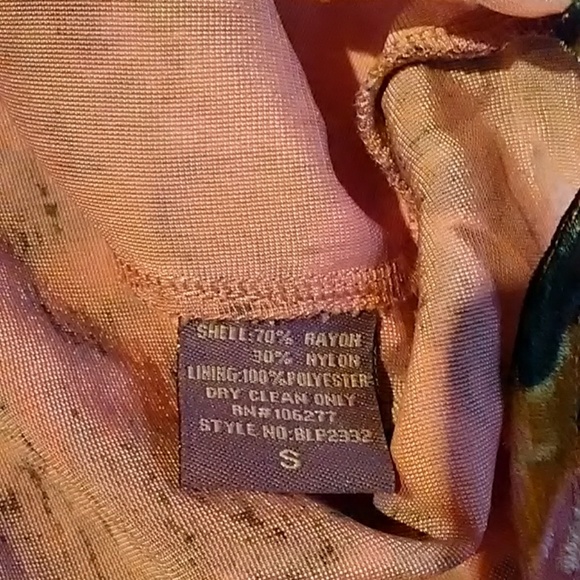 Hale Bob beautiful top. Pink/mauve & emerald color - Picture 3 of 4